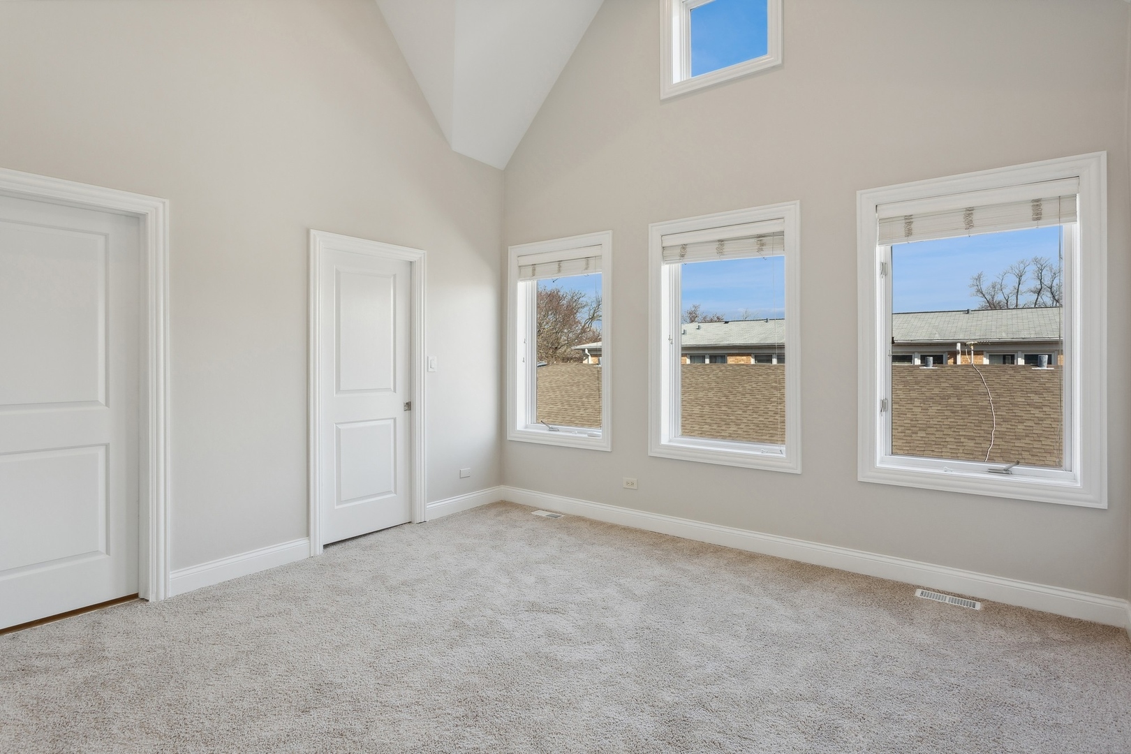 7223 N Hamilton Avenue Unit: C