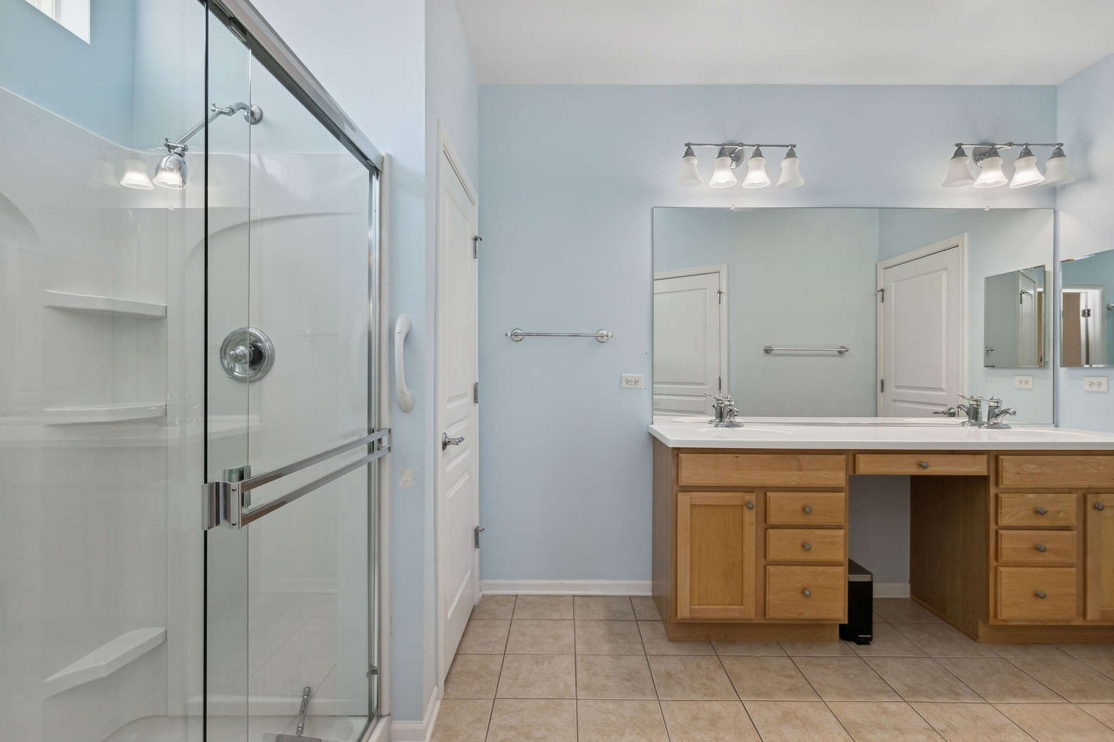 3221 Bagatelle Lane