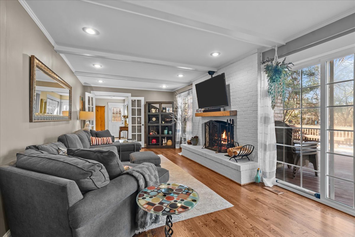242 Powder Horn Drive