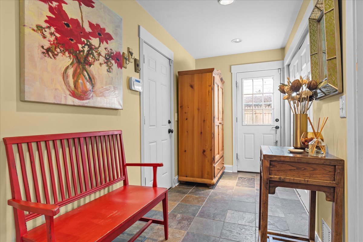 242 Powder Horn Drive