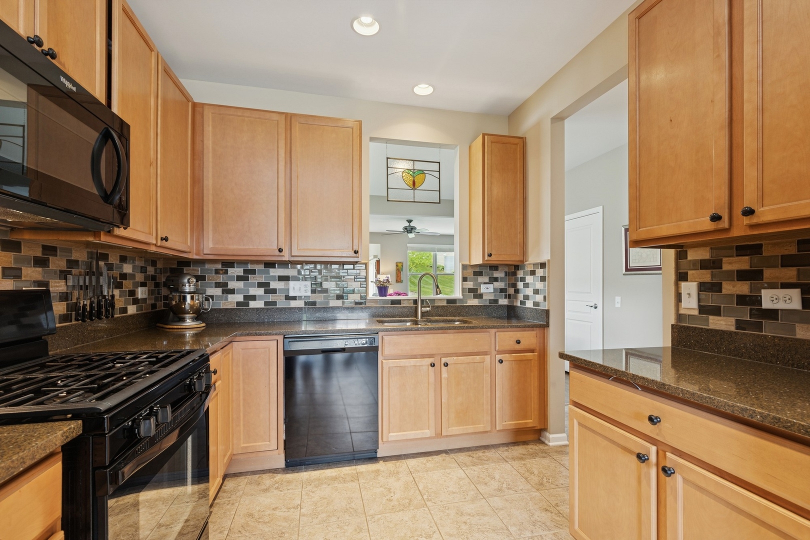 3421 Rockwell Circle