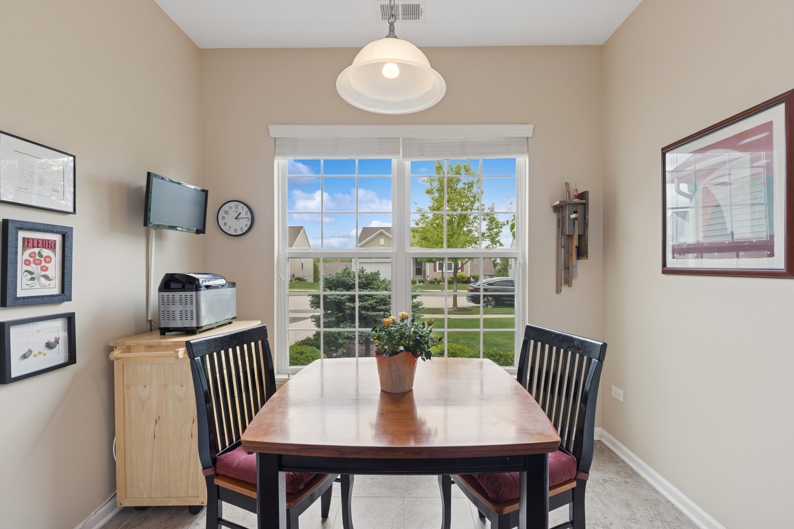 3421 Rockwell Circle