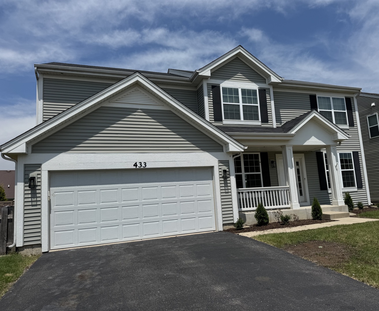 433 Minuet Circle