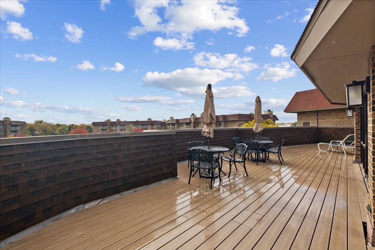 1250 Rudolph Road Unit: 2L