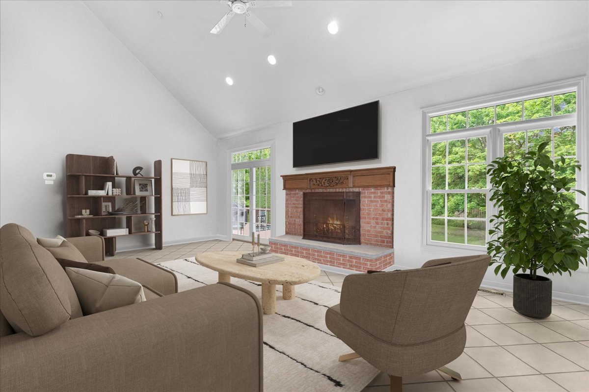 850 Evergreen Way