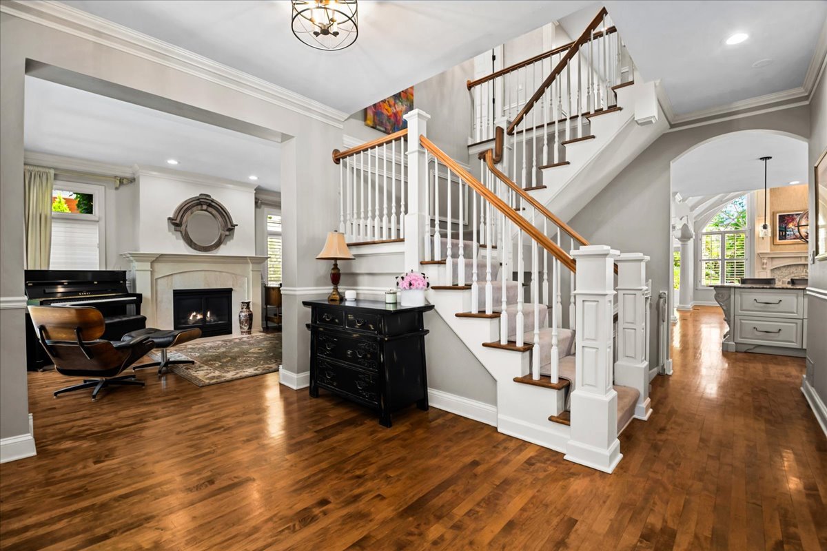 1753 Elmwood Drive