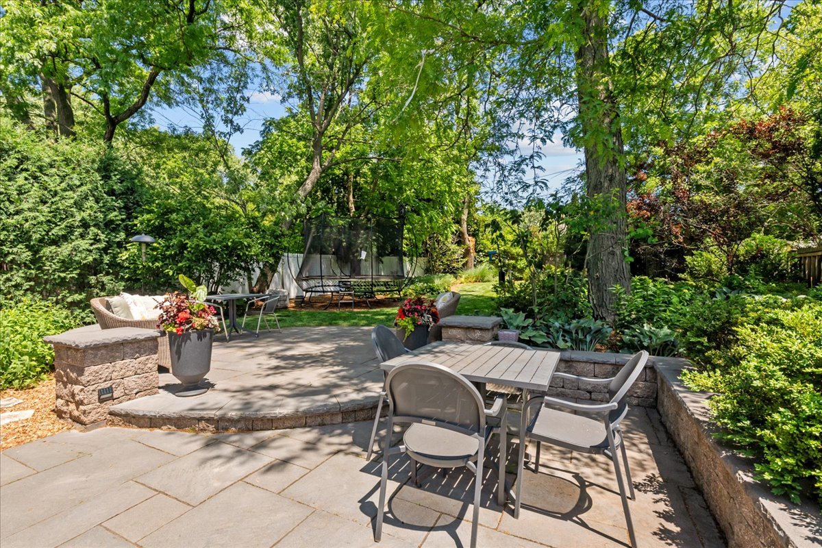1753 Elmwood Drive