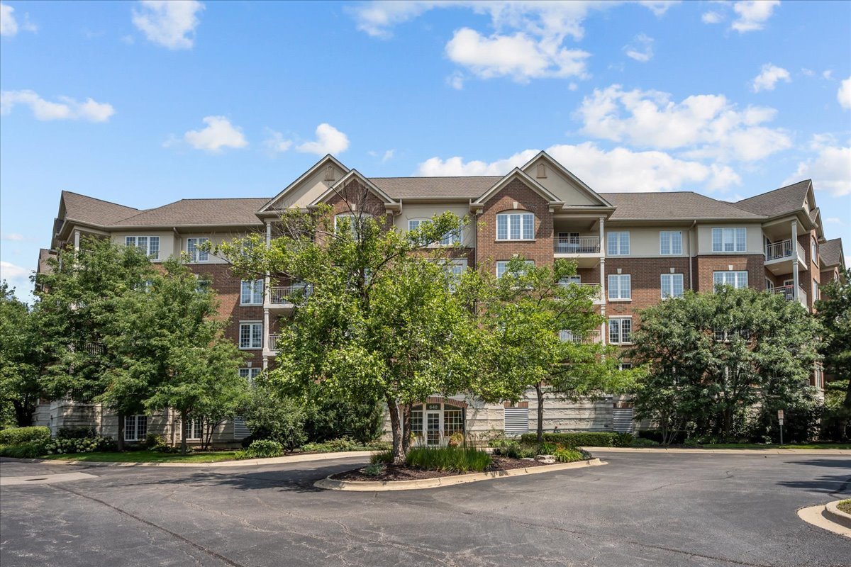 640 Robert York Avenue Unit: 407