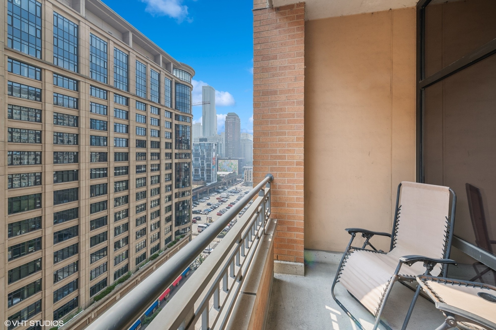 520 S State Street Unit: 1104