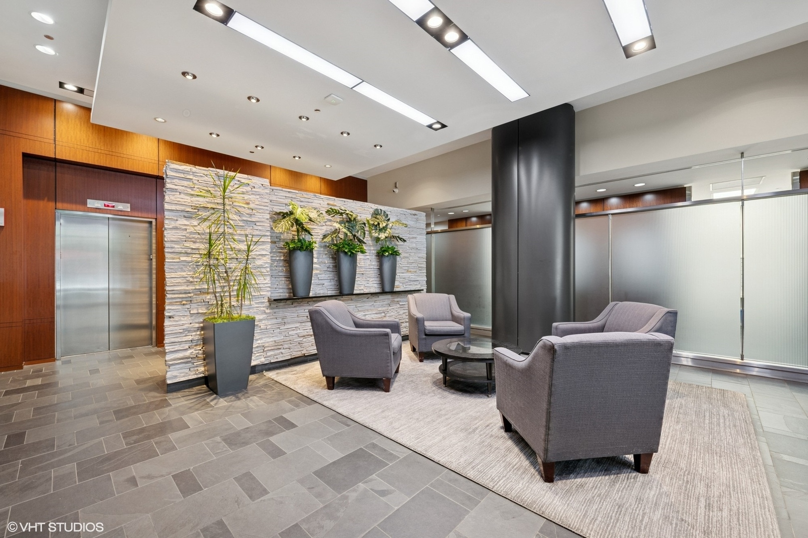 520 S State Street Unit: 1104