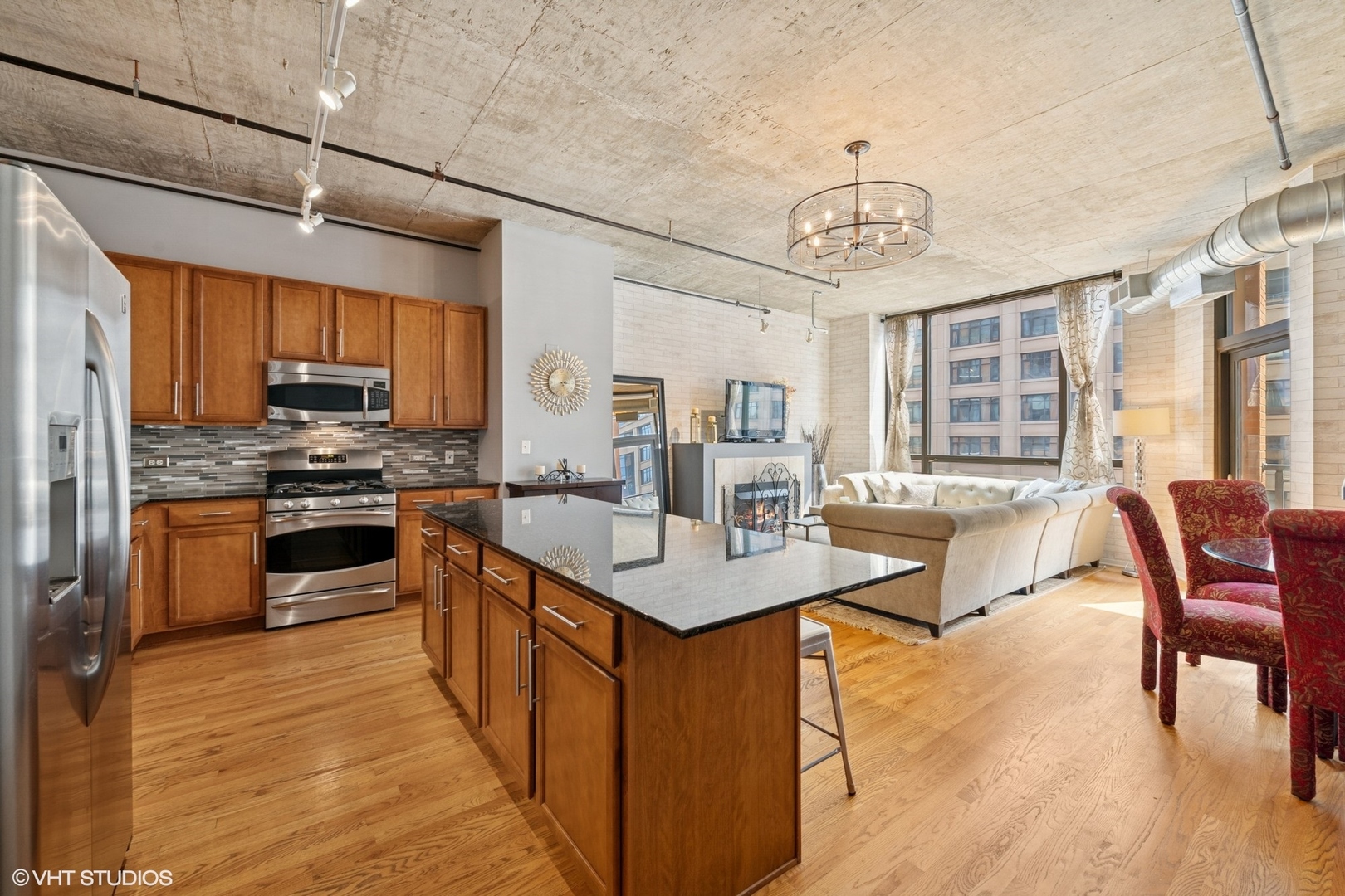 520 S State Street Unit: 1104