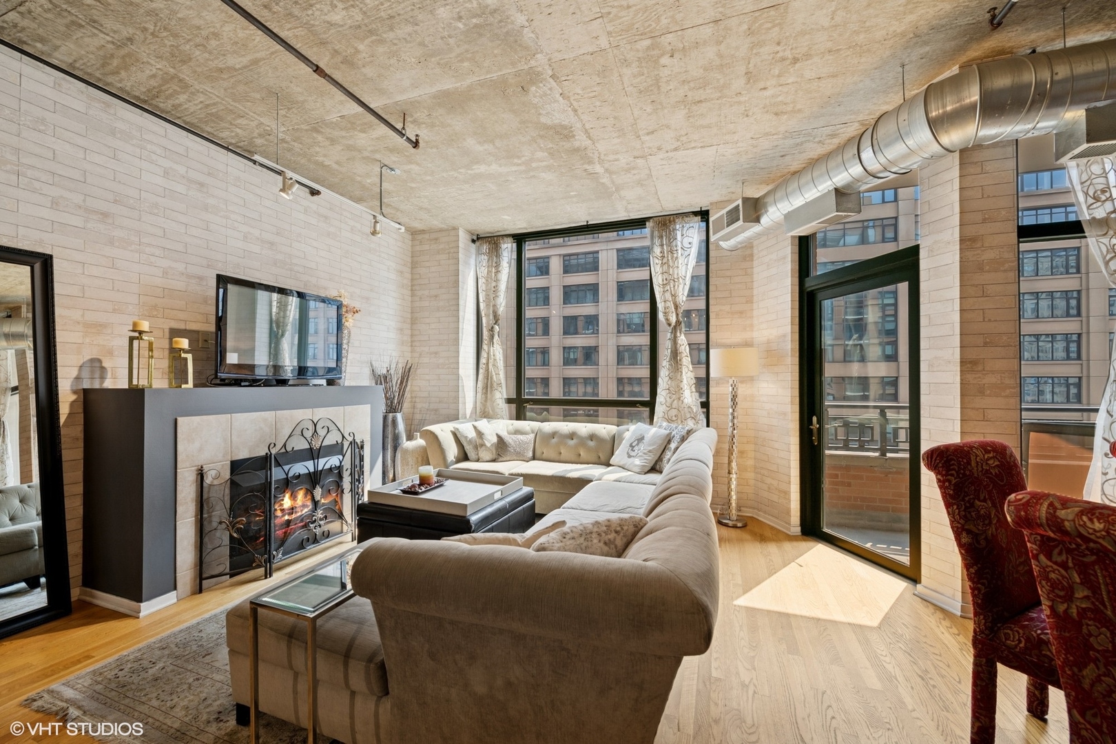 520 S State Street Unit: 1104