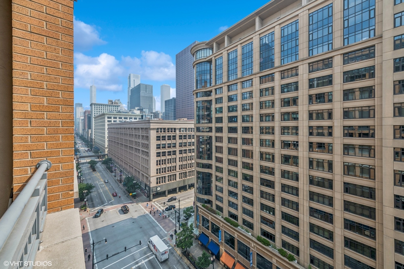 520 S State Street Unit: 1104