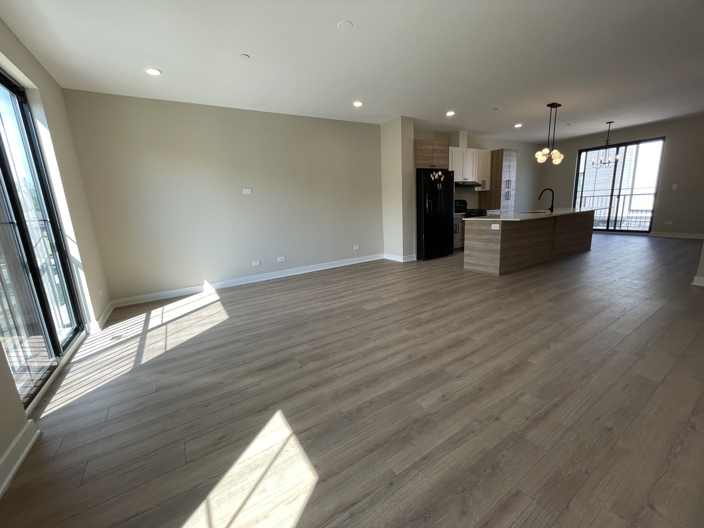 425 Bloom Street Unit: M