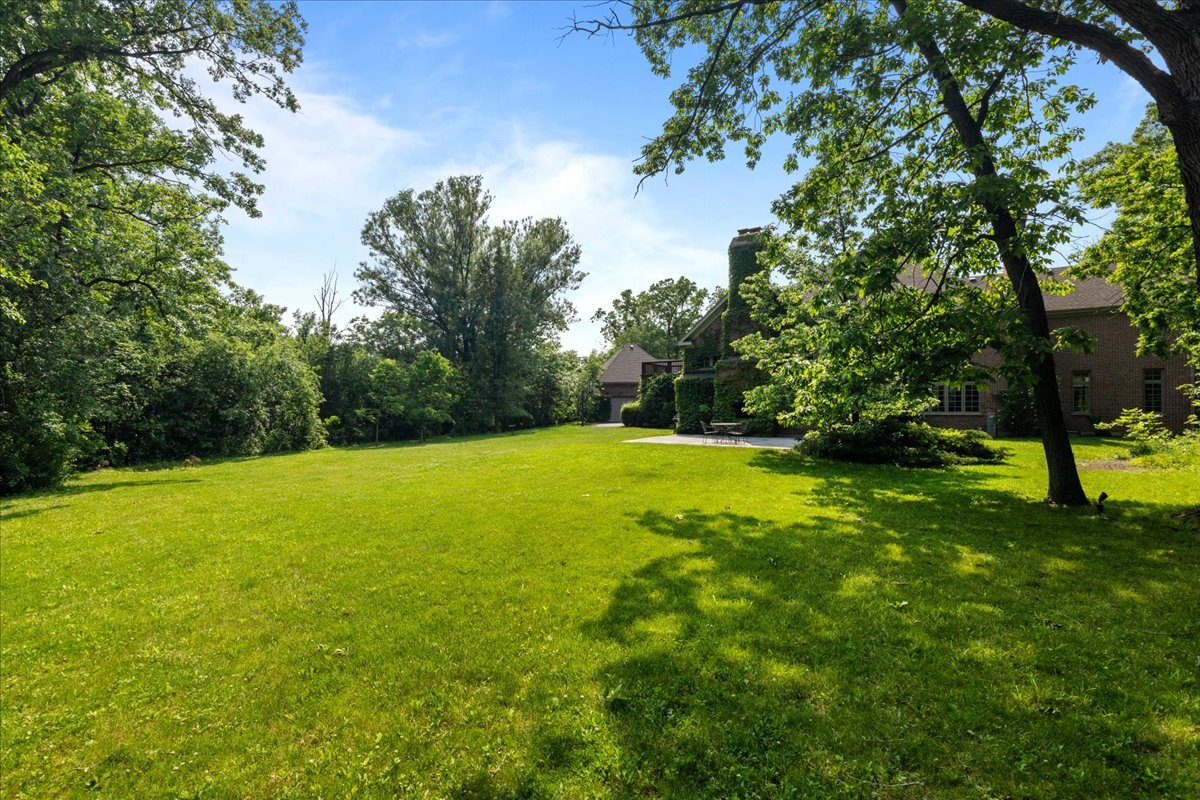 1005 Hiawatha Lane