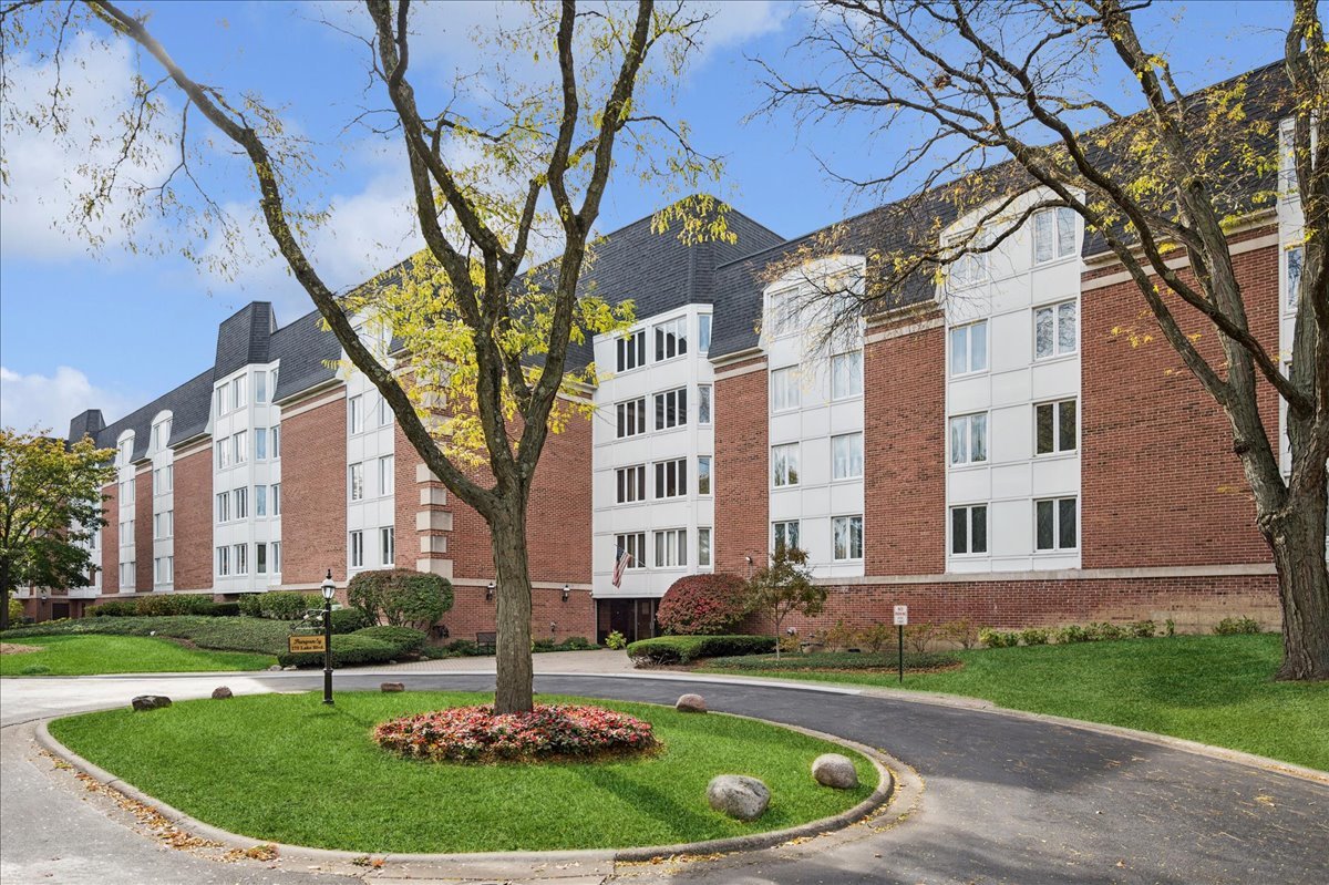 175 Lake Boulevard Unit: 301