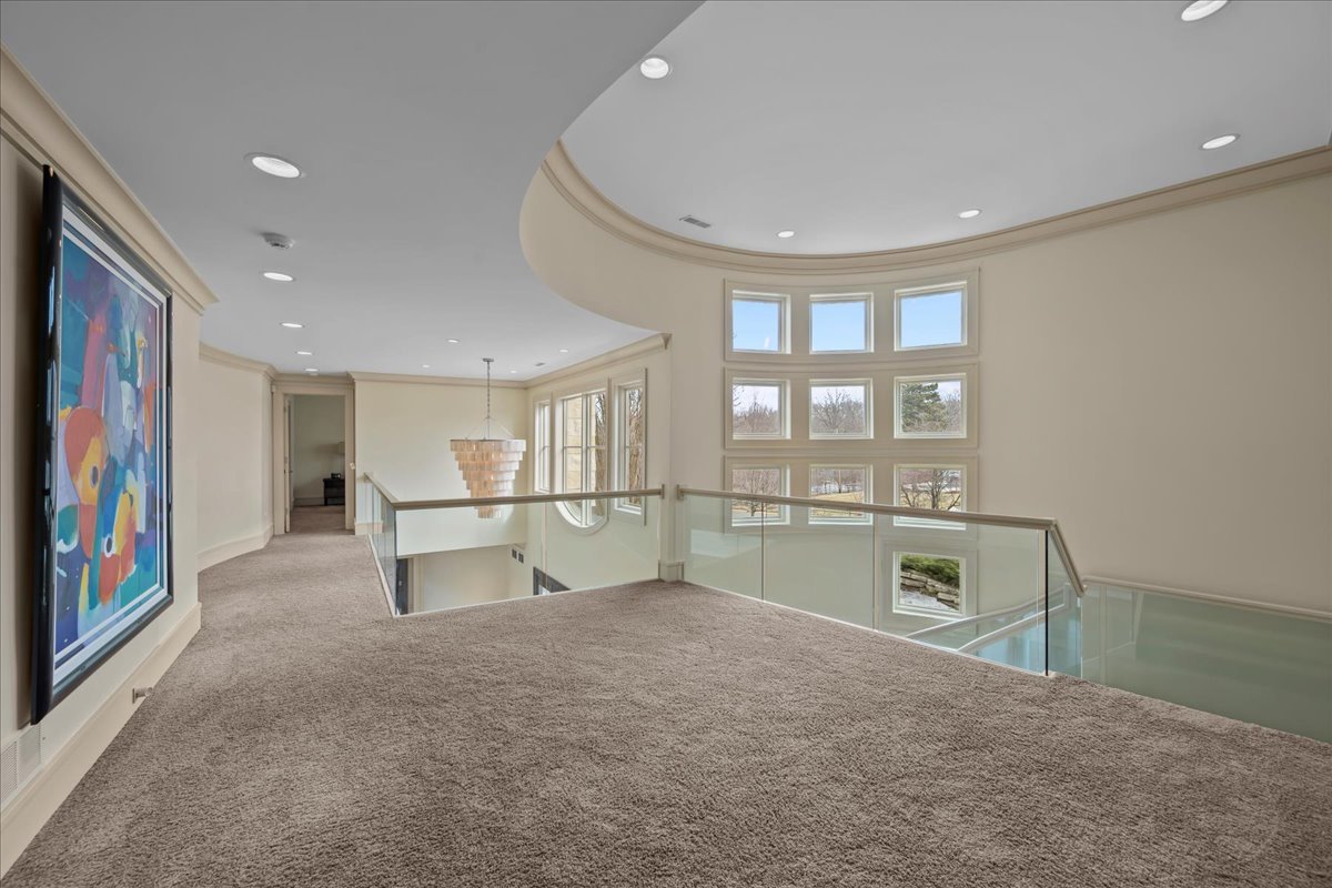 2 Bridlewood Road