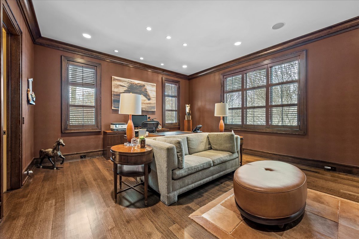 2 Bridlewood Road