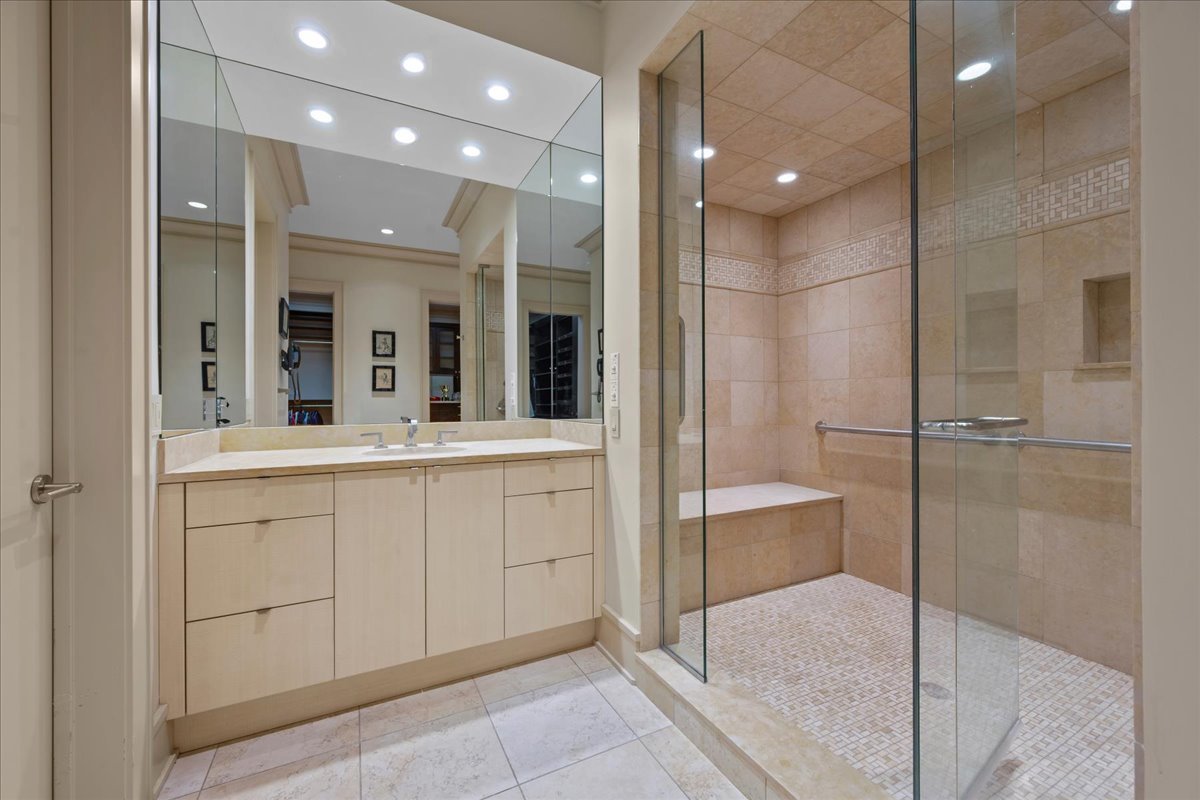 2 Bridlewood Road