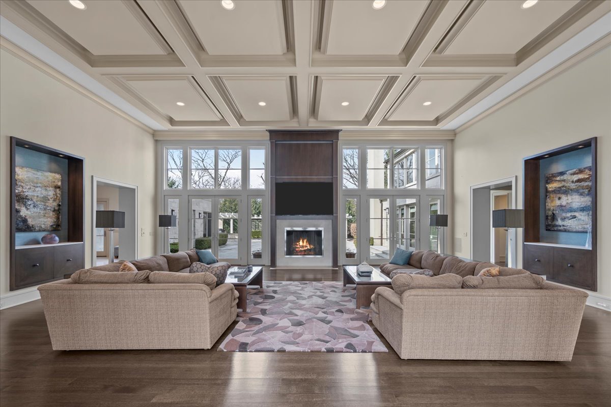 2 Bridlewood Road