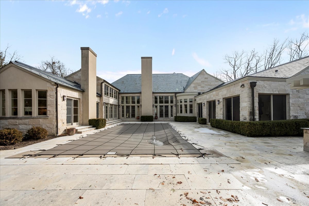 2 Bridlewood Road