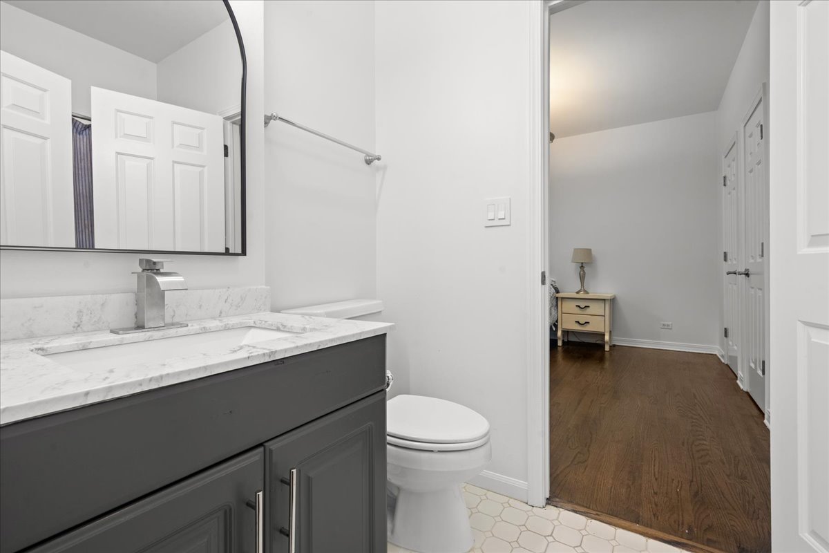 458 Naida Terrace