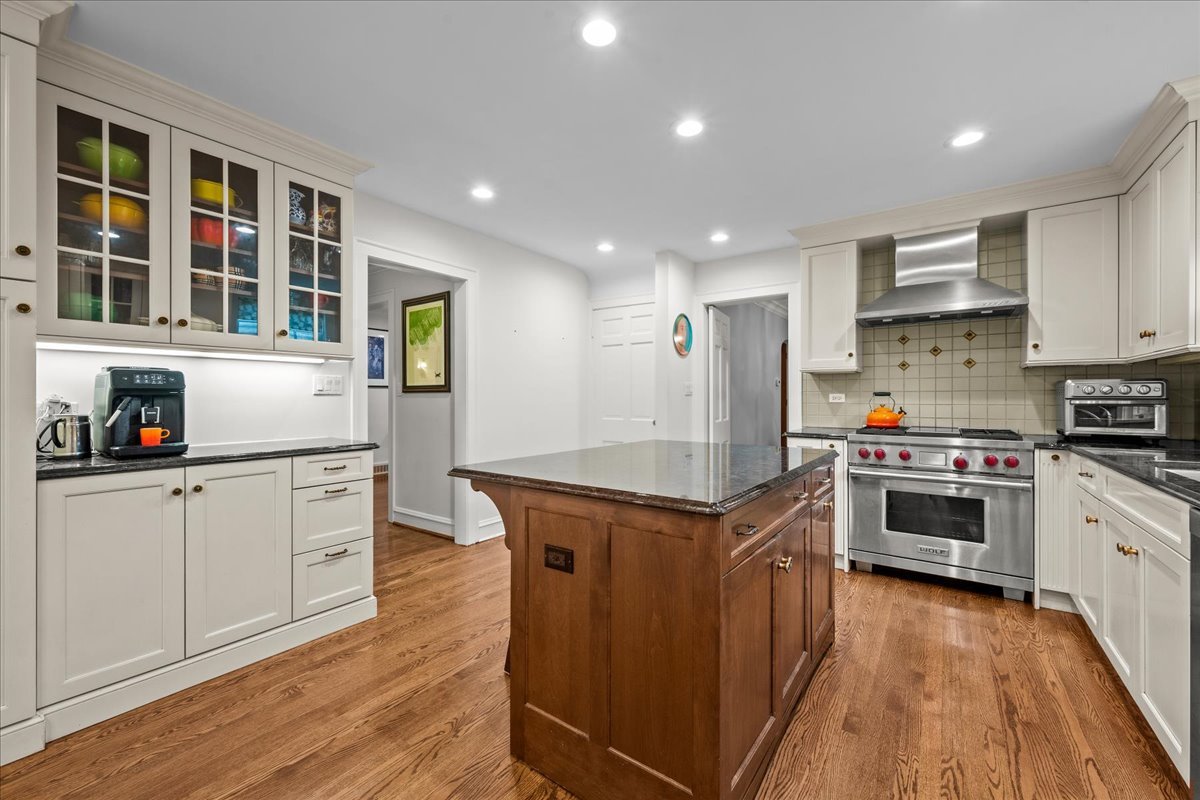423 Pleasant Avenue