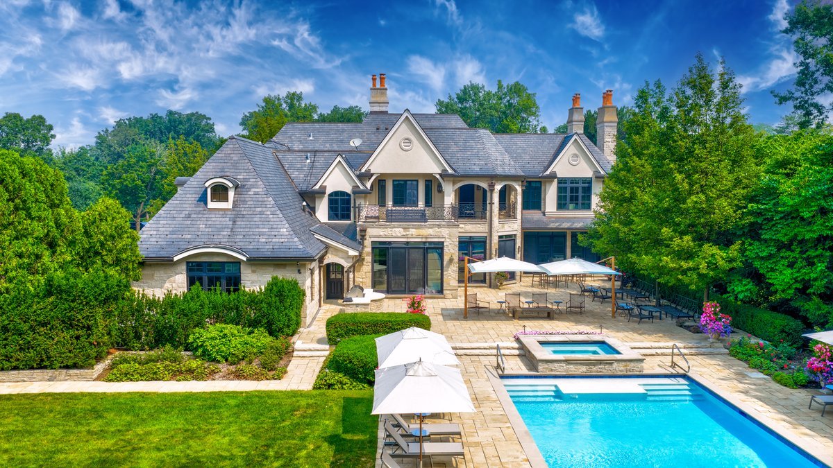 2214 Churchill Lane
