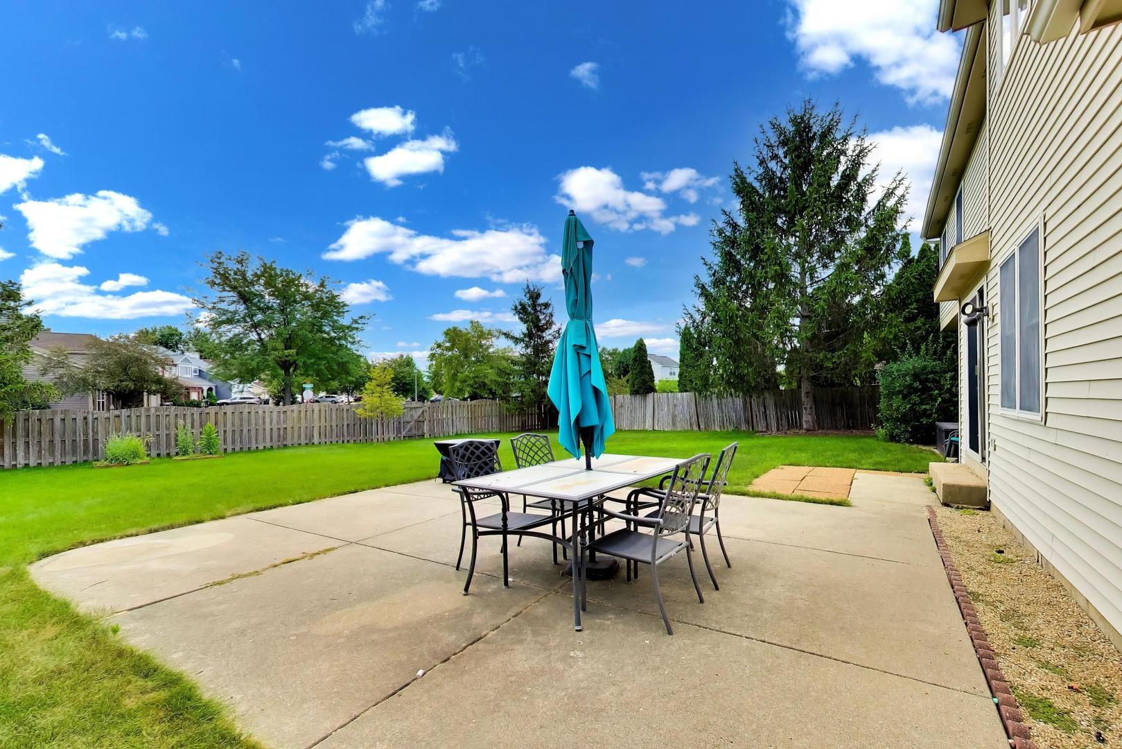 320 Yorkshire Drive