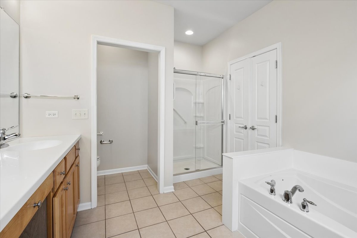 3228 Province Circle