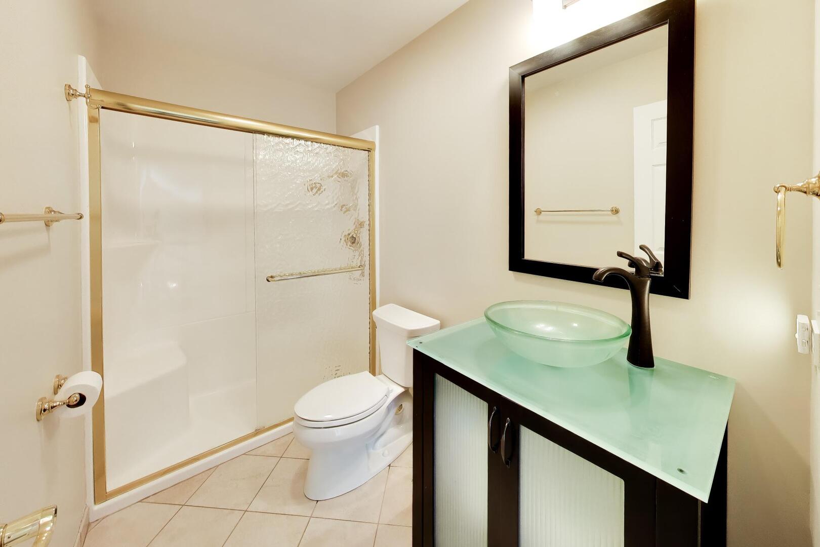 825 Fountain View Drive