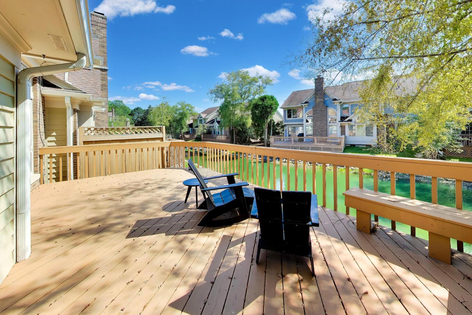 825 Fountain View Drive