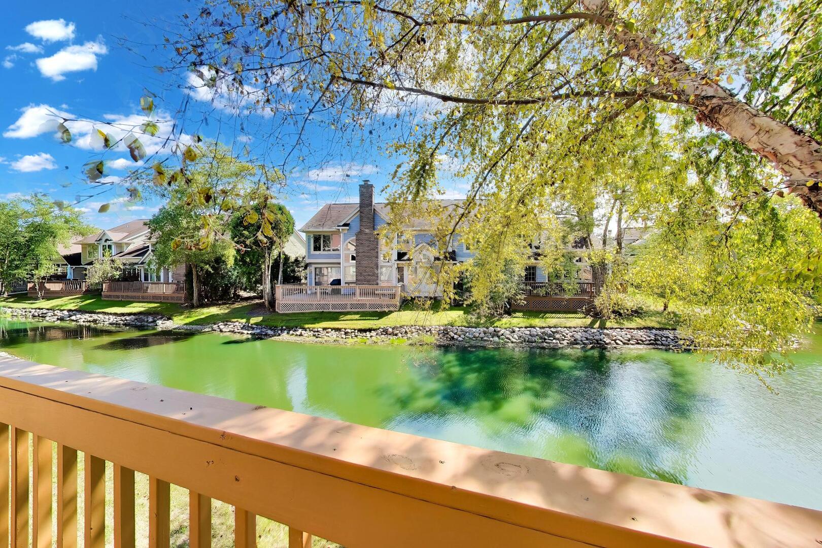 825 Fountain View Drive
