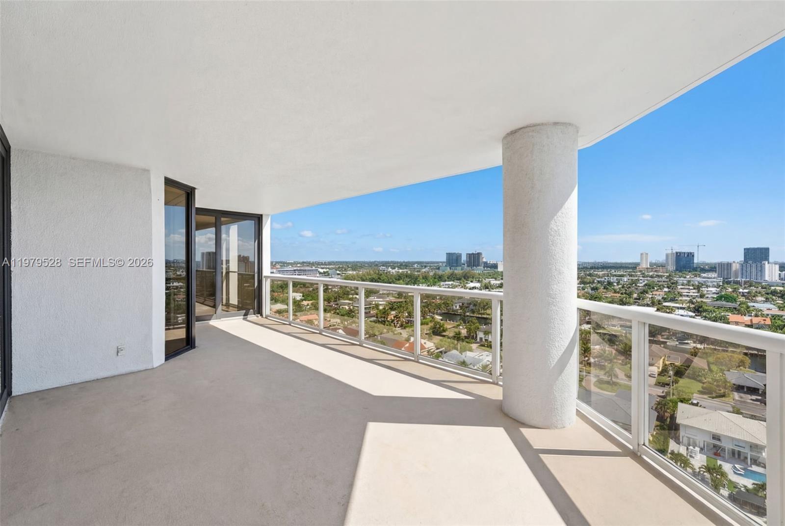 3600 Yacht Club Dr # 1802