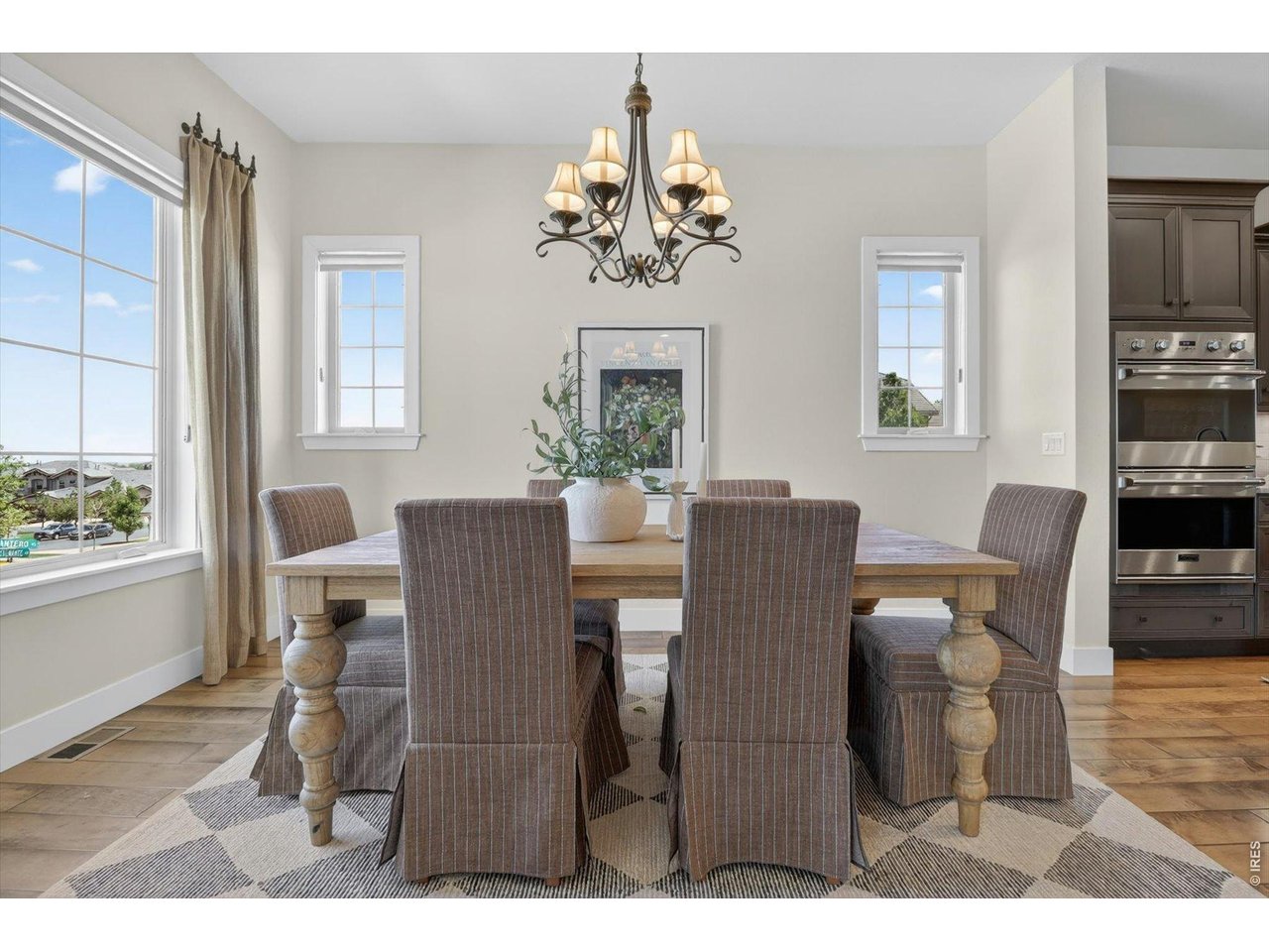 375 Casalon Pl