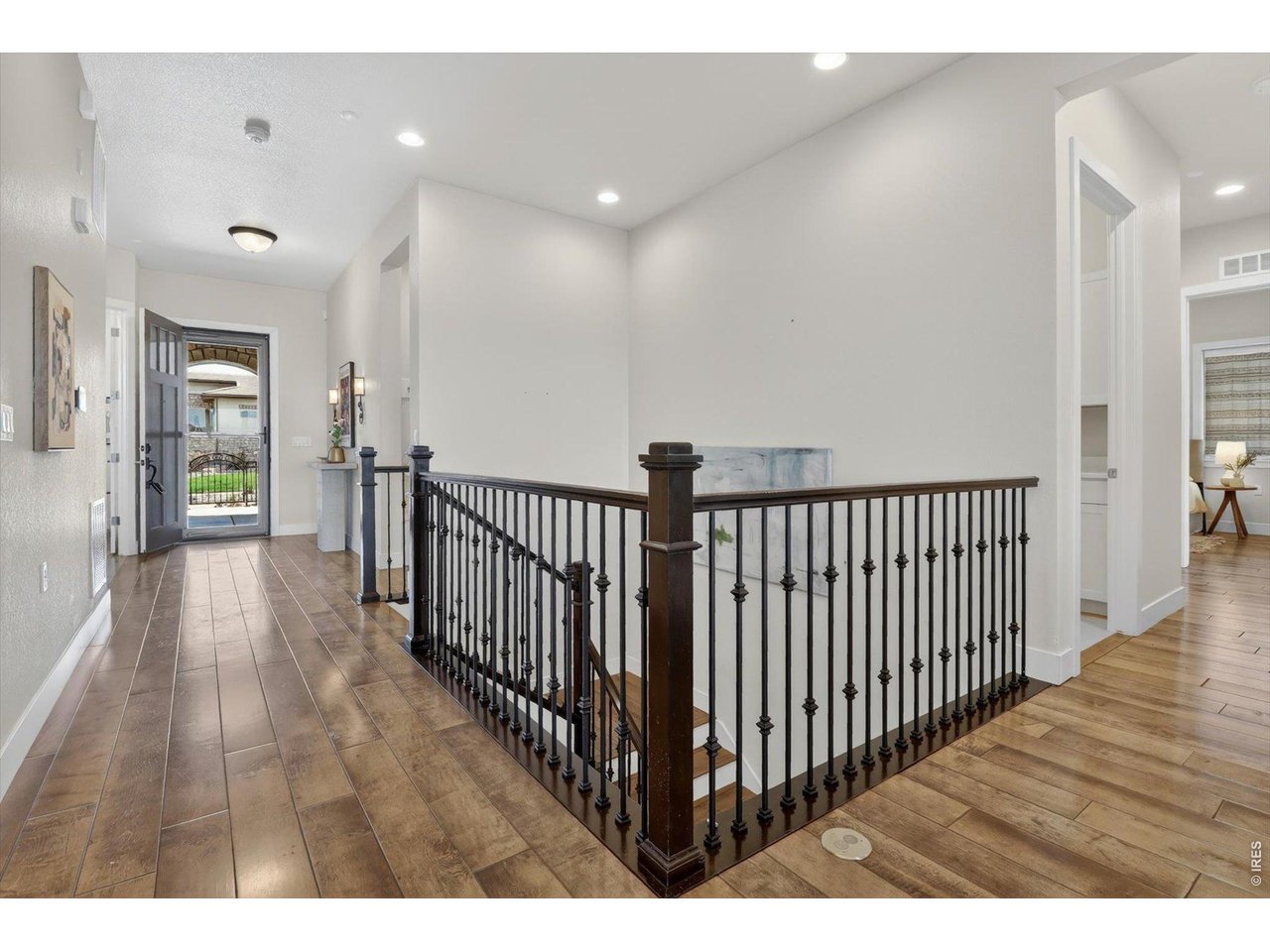 375 Casalon Pl