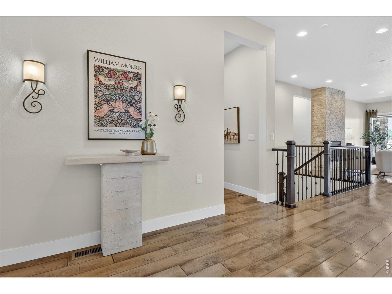 375 Casalon Pl