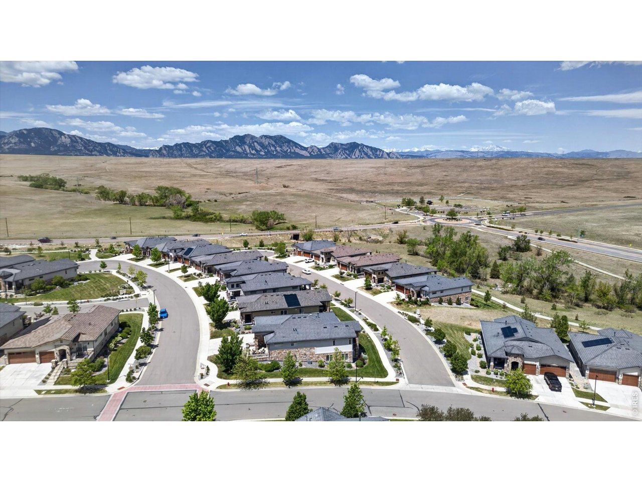 375 Casalon Pl