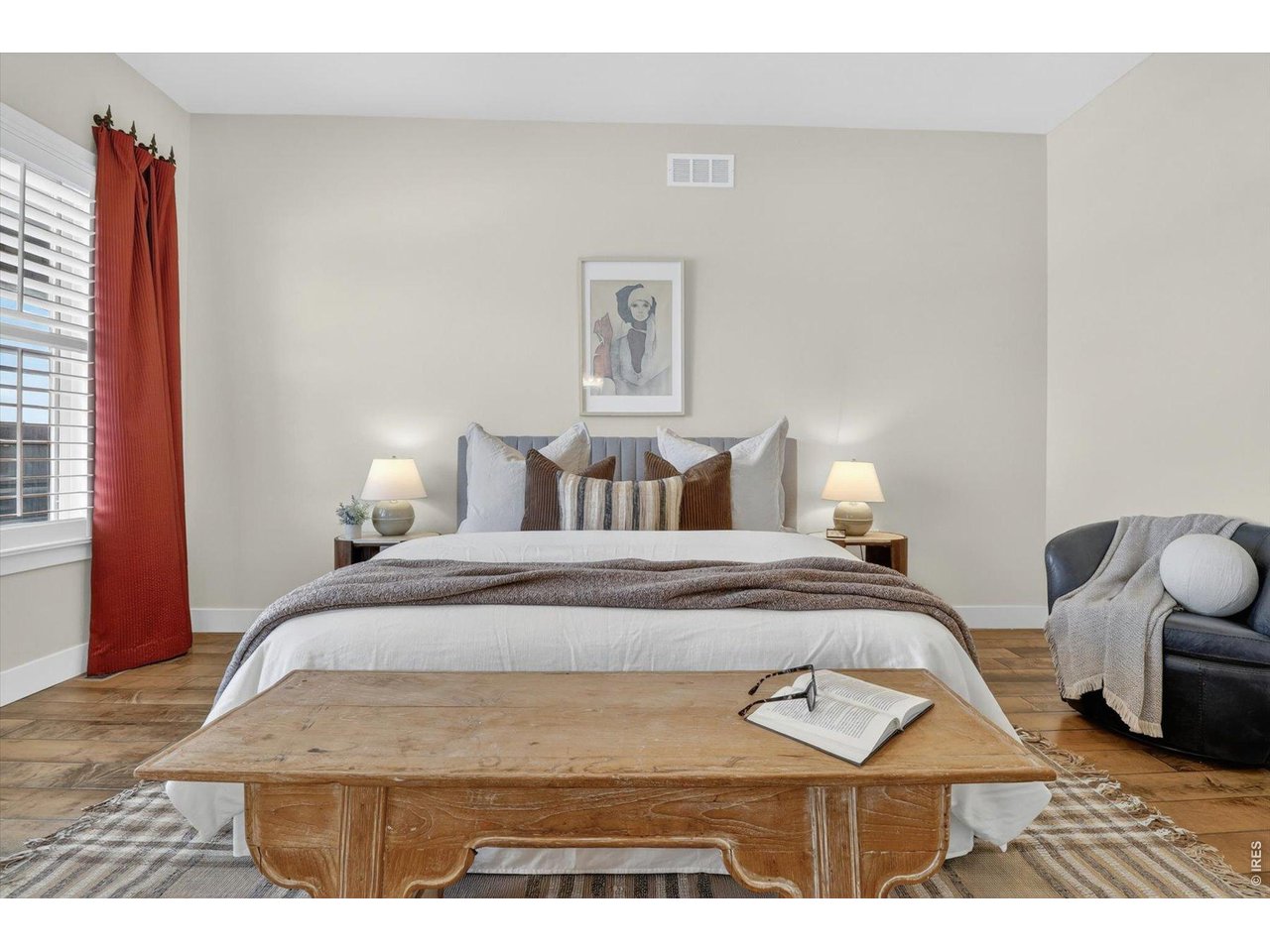 375 Casalon Pl