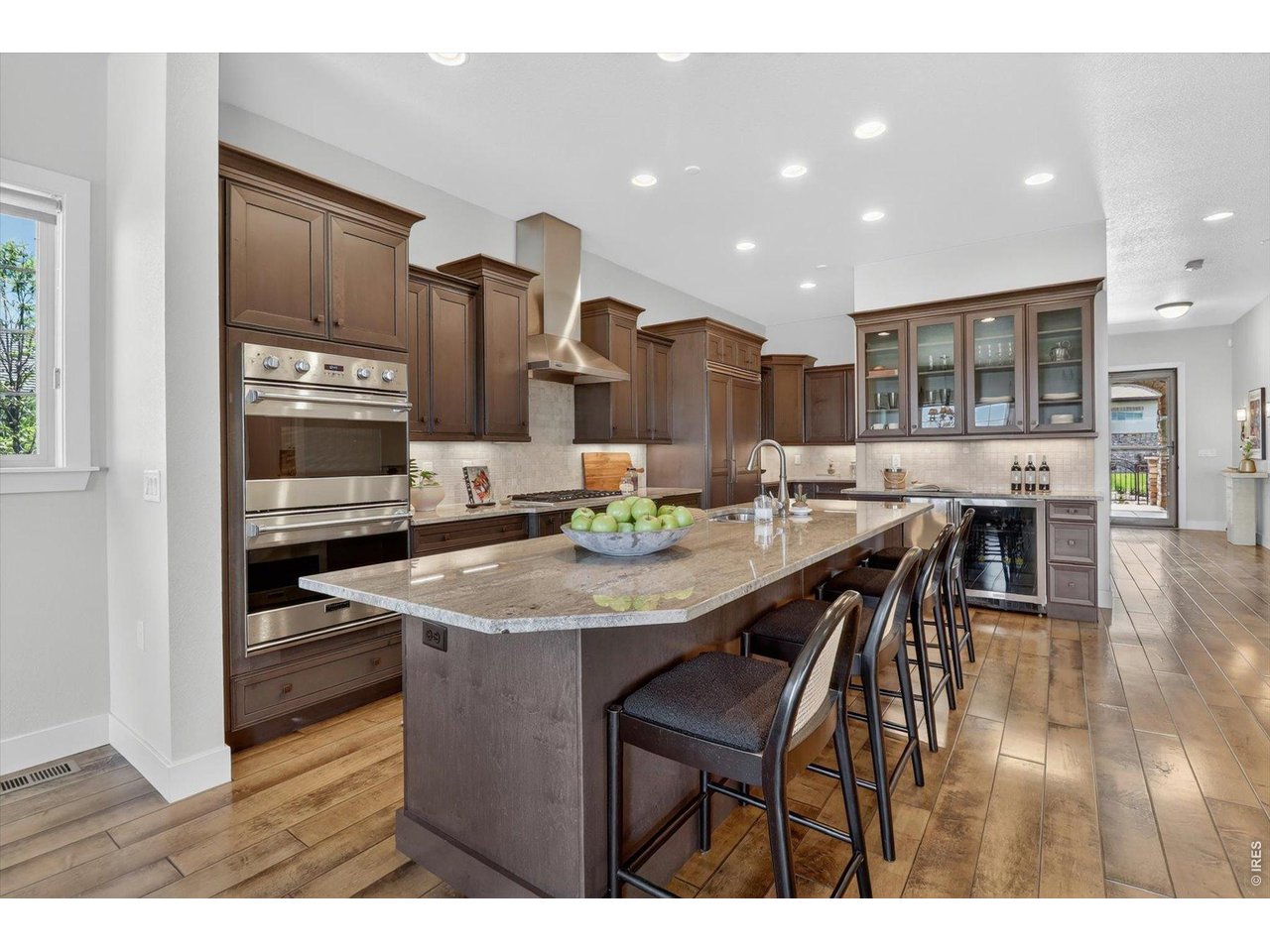 375 Casalon Pl