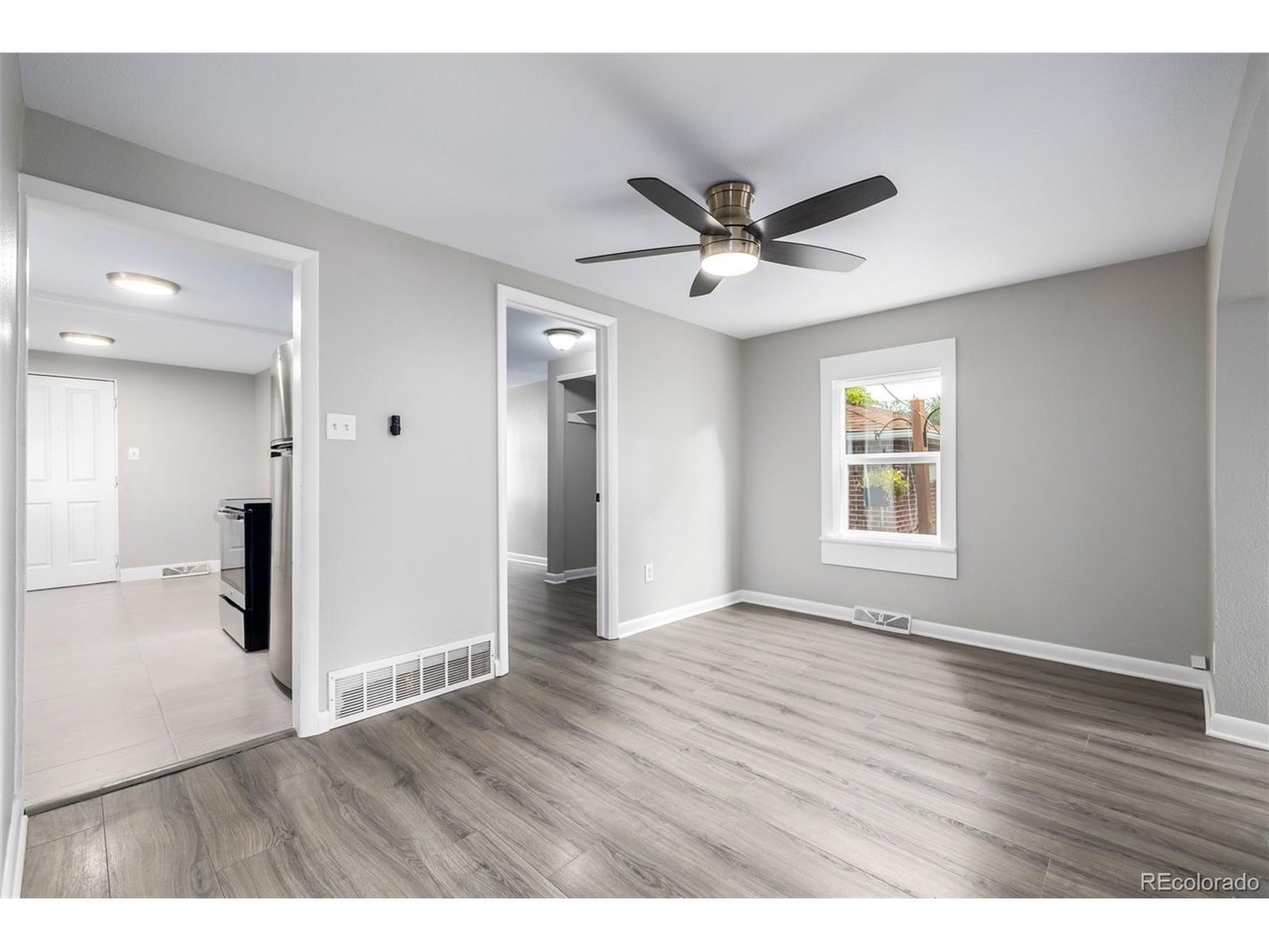 170 S 7th Ave