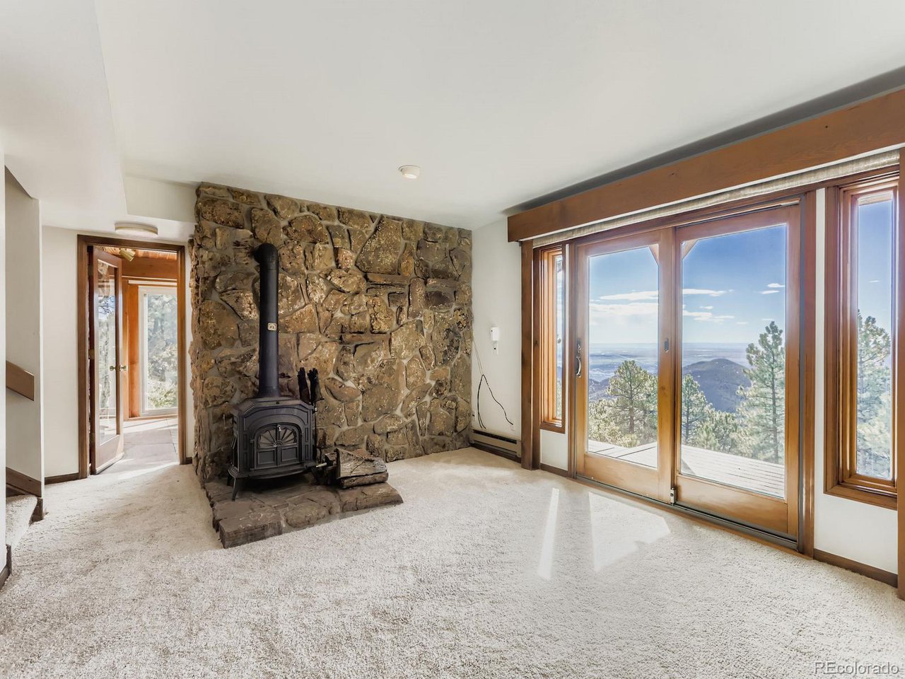 677 Sky Trail Rd