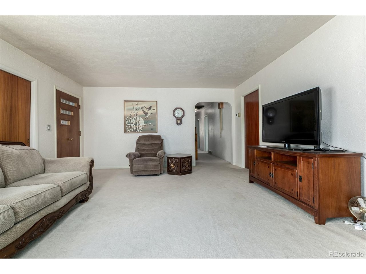 385 Sunset Dr