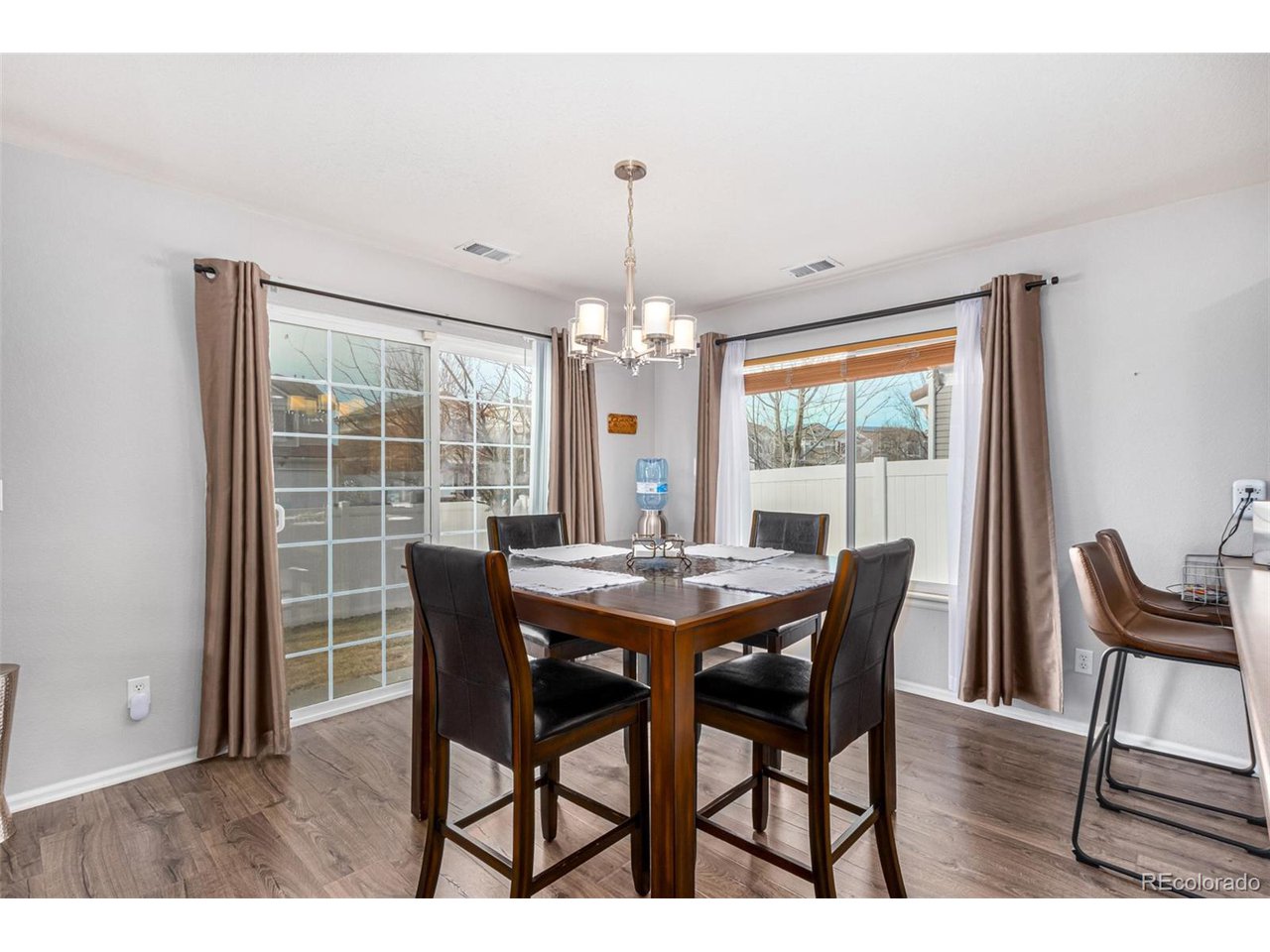 19415 Robins Dr