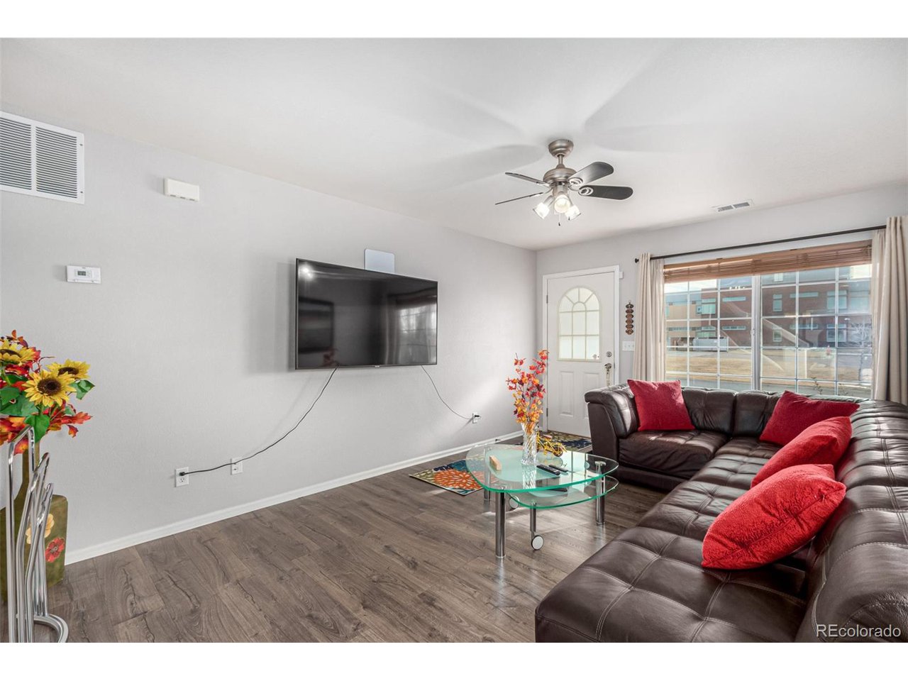 19415 Robins Dr