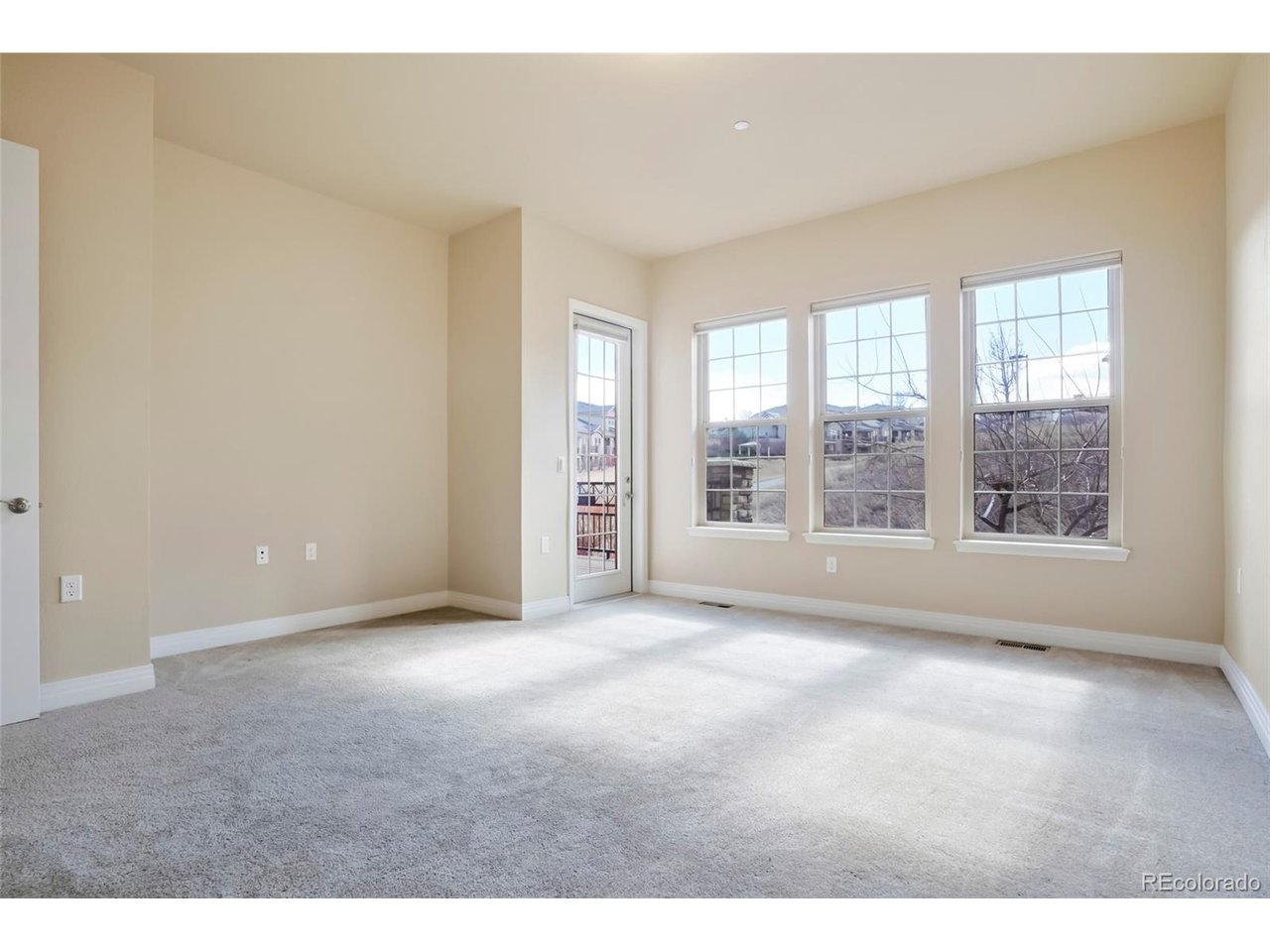 2790 Calmante Cir