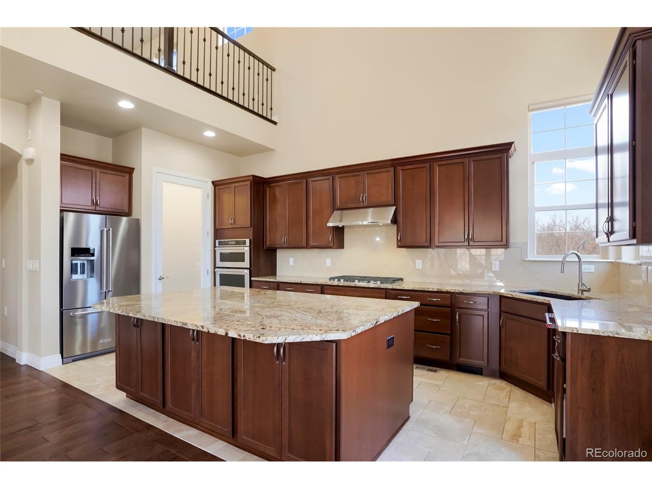 2790 Calmante Cir