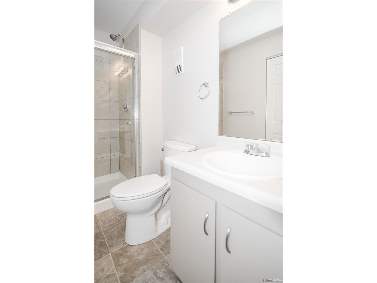 14152 E Colorado Dr 204