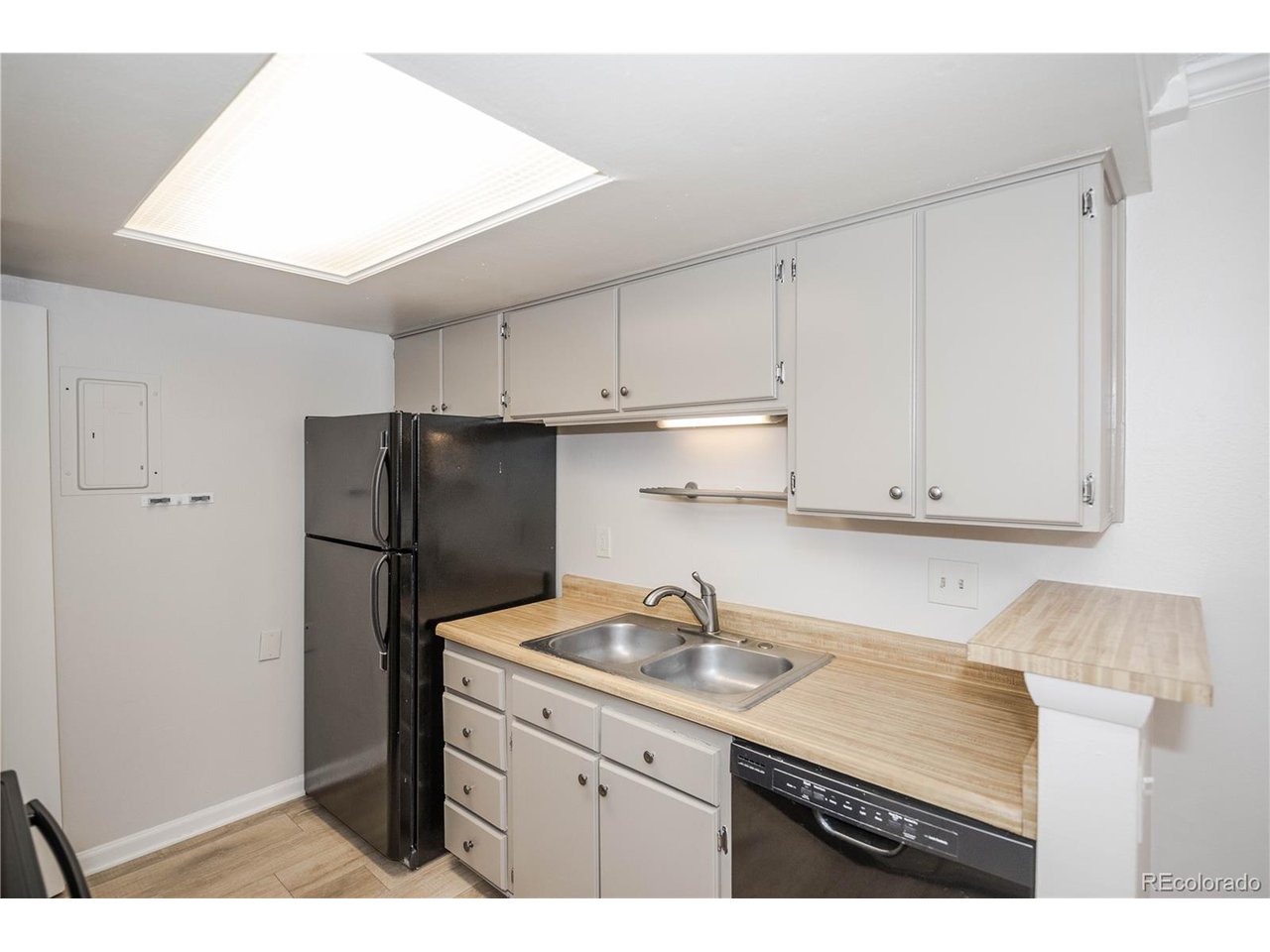 14152 E Colorado Dr 204