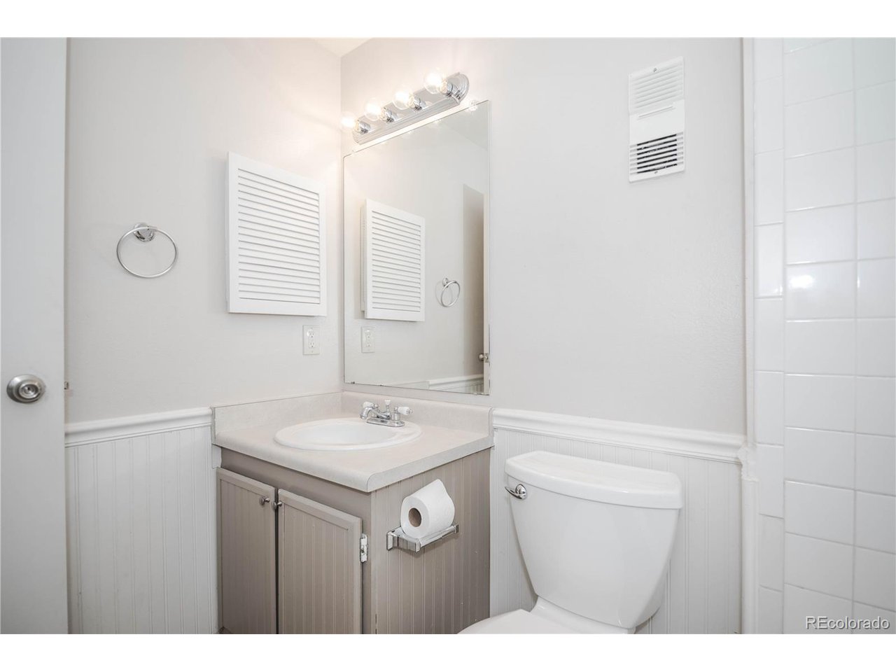14152 E Colorado Dr 204